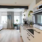 Nyaraló Deluxe 20m2 Canal View *