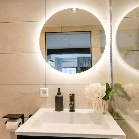 Deluxe 20m2 Canal View Delft