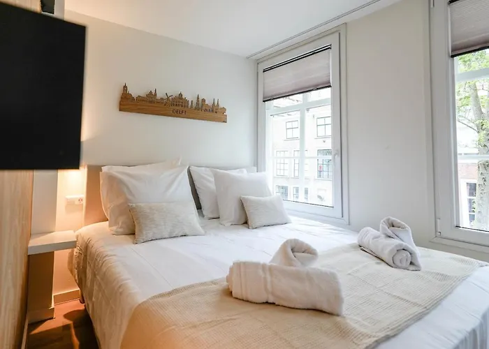 Vakantiehuis Deluxe 20m2 Canal View Delft