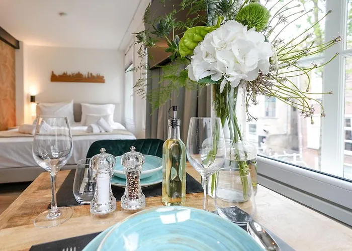 Deluxe 20m2 Canal View * دلفت