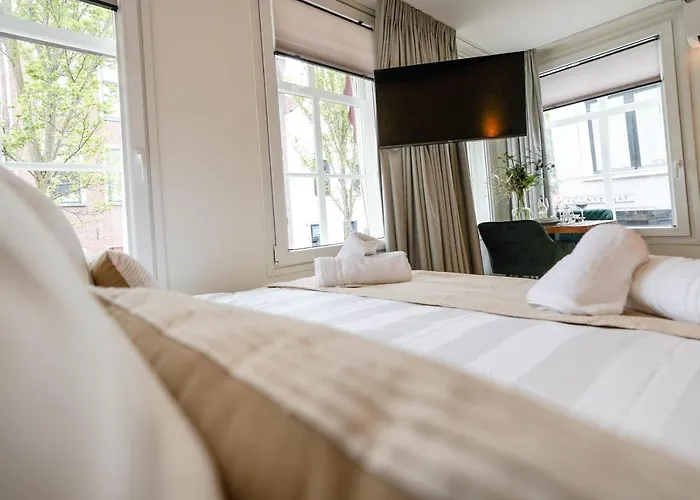 Vakantiehuis Deluxe 20m2 Canal View Delft