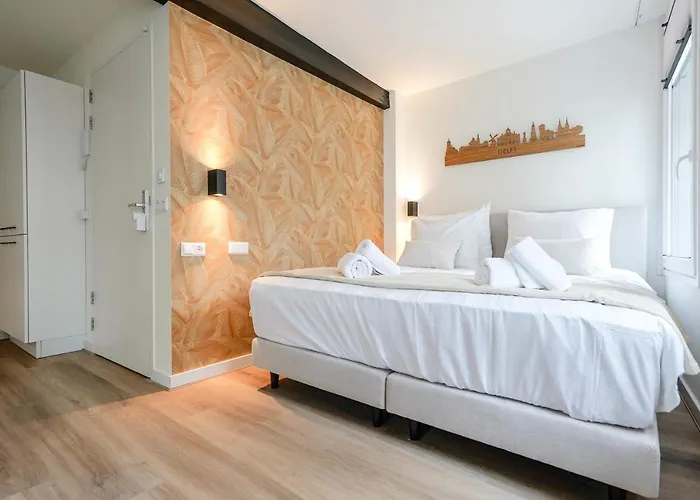 بيت للعطل Deluxe 20m2 Canal View *