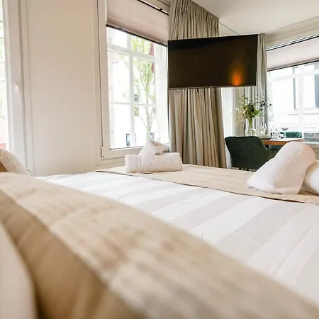 Deluxe 20m2 Canal View Semesterbostad Delft