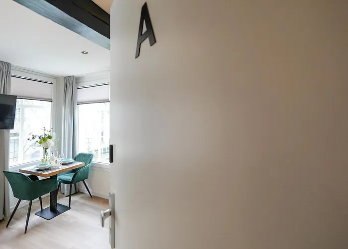 Deluxe 20m2 Canal View * Delft